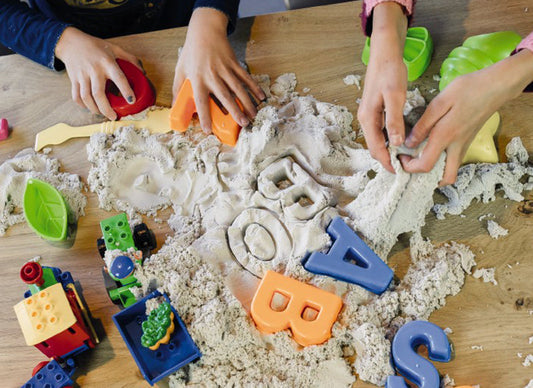 Zelf klei en speelzand maken? Supermakkelijk en helemaal natuurlijk!